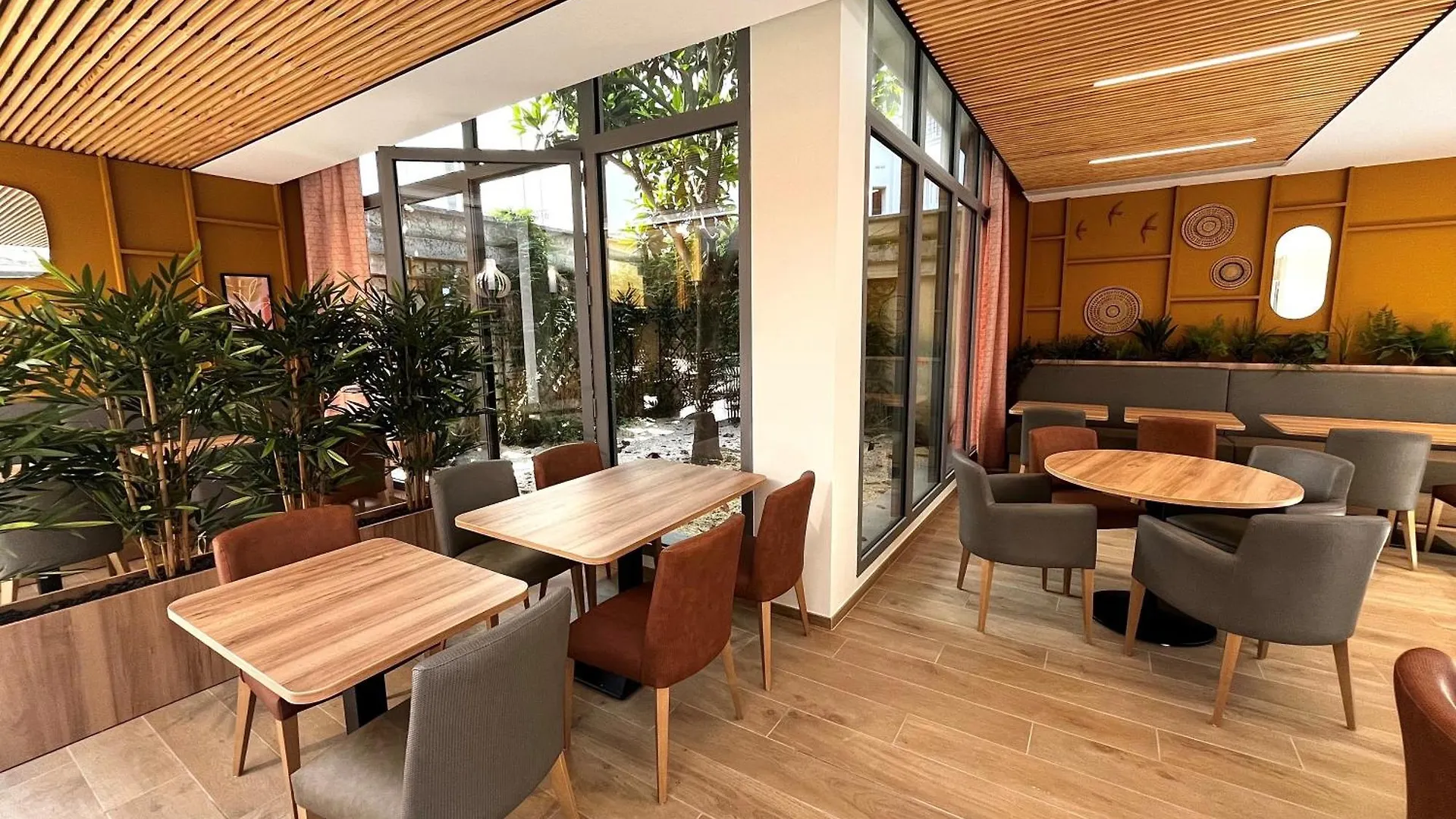 Hotellerie L'Enclos Rey 파리 0*,
