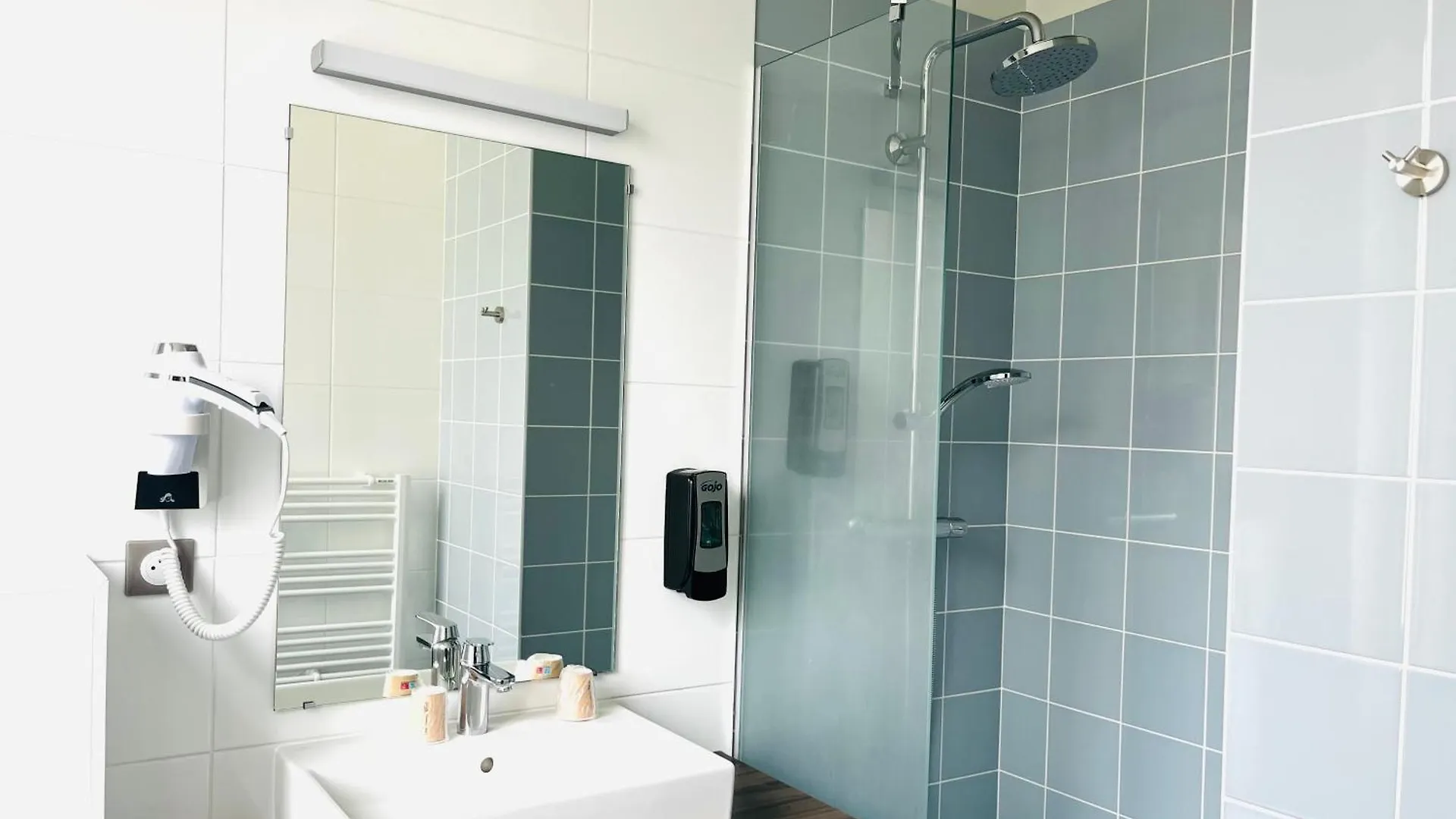 Hotellerie L'Enclos Rey Paris 0*,